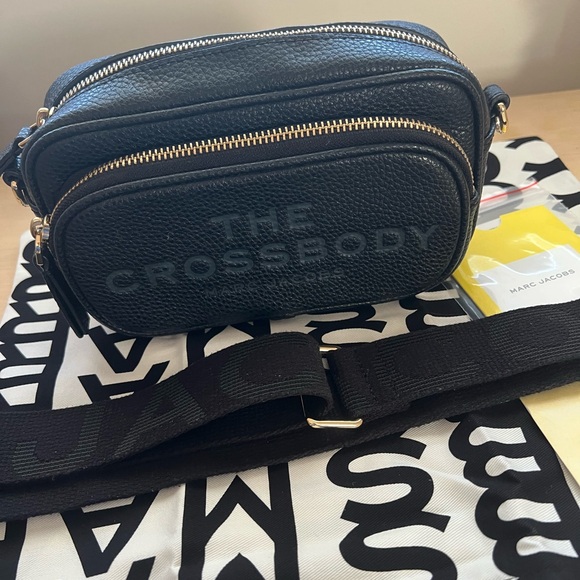 Marc Jacobs Black Crossbody with Gold Accents - Picture 9 of 15